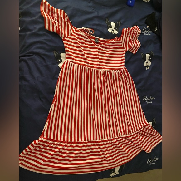 Striped summer dress ❤️ - Picture 2 of 2